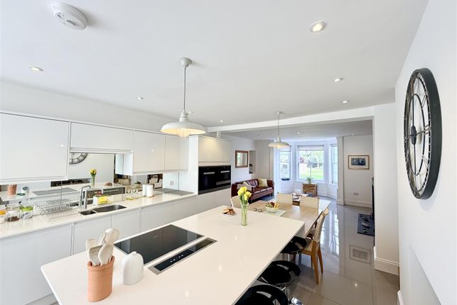 3, Collingwood Villas, Plymouth photo 4