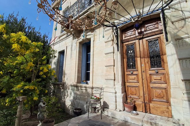 Thumbnail Villa for sale in Sommieres, Uzes Area, Provence - Var
