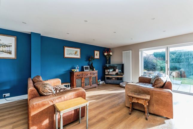 67, Ashdene Road, Hampshire photo 3