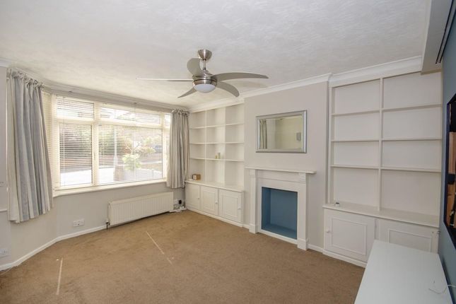 53, Queensholm Crescent, Bristol photo 2