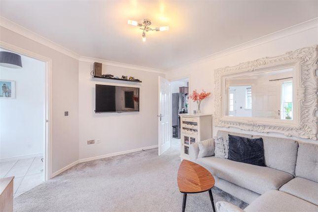 5, Morrison Way, Motherwell photo 4