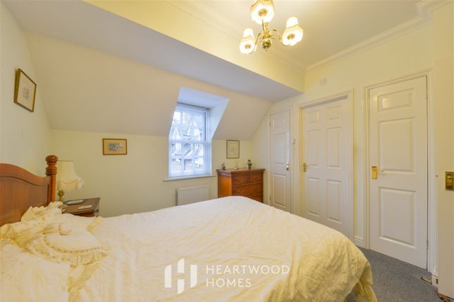 Flat for sale in Chime Square, St. Albans