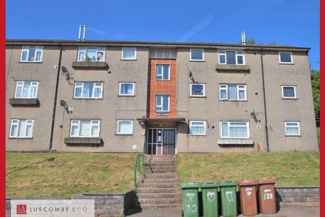 Thumbnail Flat to rent in Holly Road, Risca, Newport