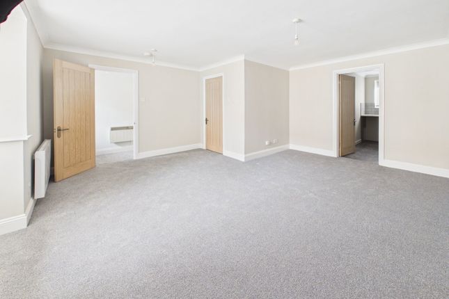 Tintagel Court,Flat 2, Gordon Road, Shoreham-by-sea photo 2