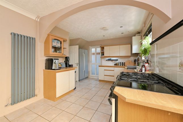 23, Sefton Avenue, Wisbech photo 3