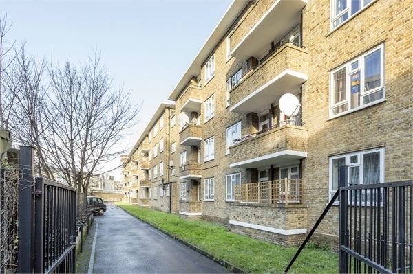Flat for sale in Bazeley House, Library Street, London