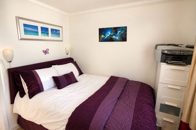 2 Figtree Hill, Hemel Hempstead photo 4