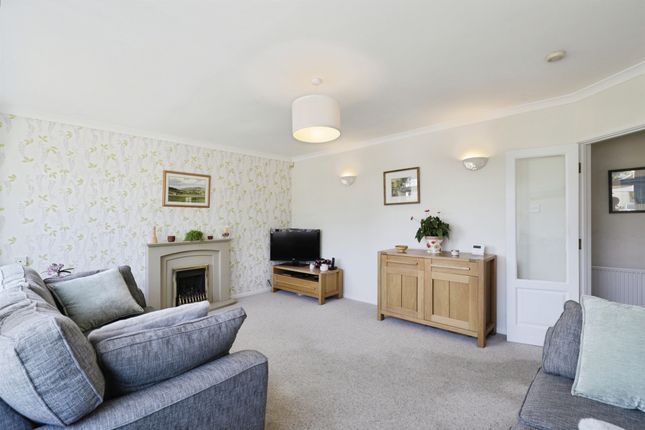 87, Oaken Grove, York photo 4