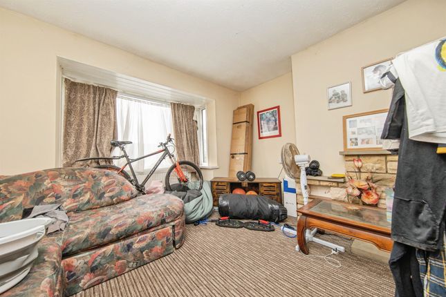 123, Defoe Road, Ipswich photo 2