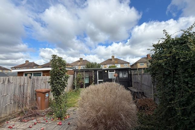 108, Malvern Way, RICKMANSWORTH photo 3