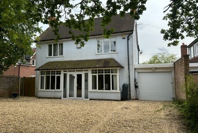 Thumbnail Detached house for sale in Broad Lane, Upper Bucklebury, Reading