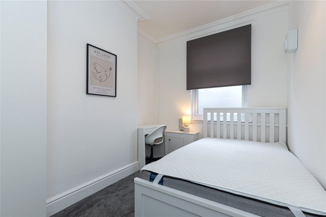 Room to rent in Enderley Street, Newcastle, Staffordshire
