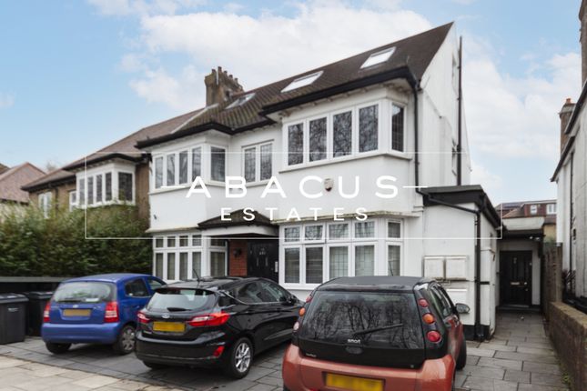 Flat to rent in Westbere Road, West Hampstead