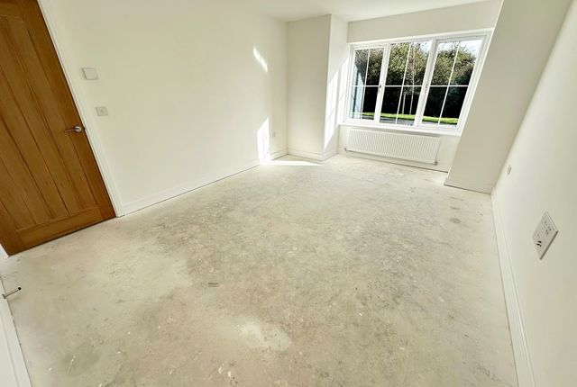 15, Grange Croft Greater Manchester, Westhoughton photo 4