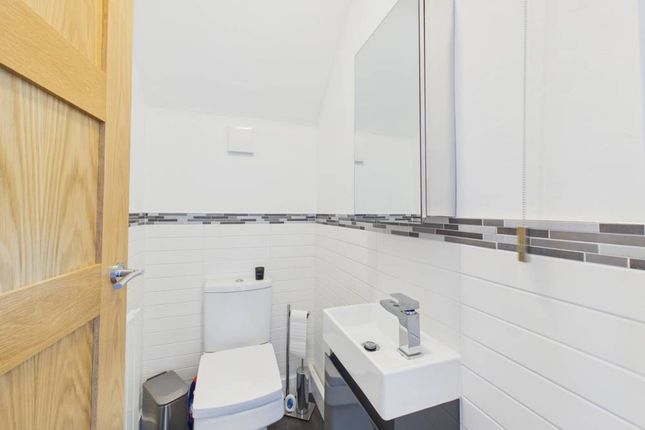 22 Rectory Drive, Barry photo 3