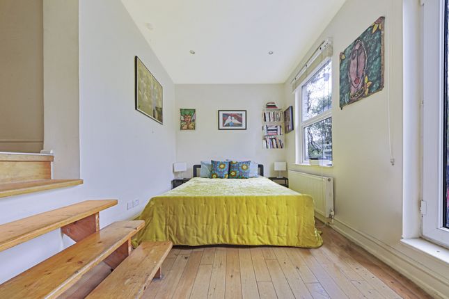 Flat for sale in Frithville Gardens, And Parking Space, London