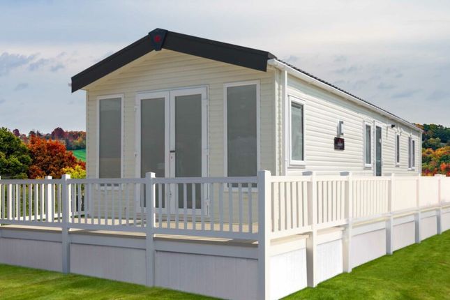 Thumbnail Mobile/park home for sale in Rushey Hill (Island Meadow Parks), The Highway, Peacehaven, East Sussex