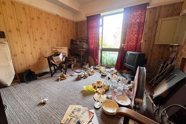 16, Sundial Road, Greater Manchester photo 4