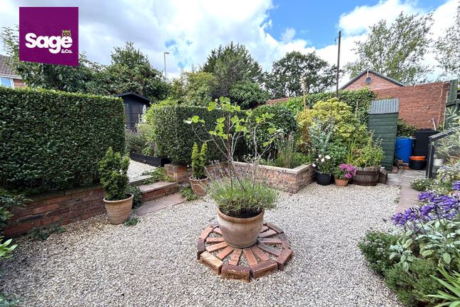 2, Fetty Place, Cwmbran photo 2