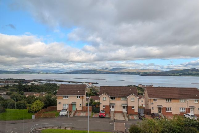 102, Poplar Street, Greenock photo 3