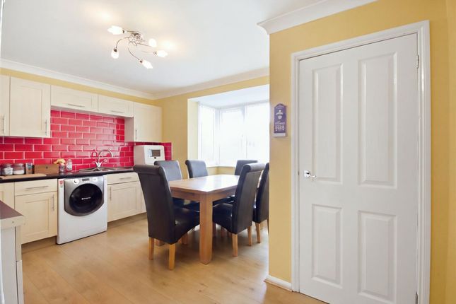 100, Rodgers Lane, Alfreton photo 2