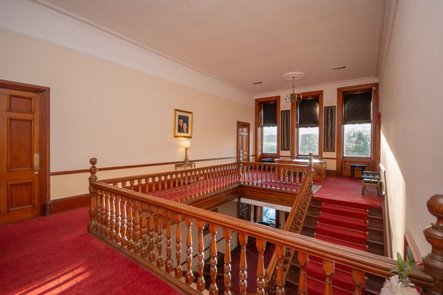 10, Cumbernauld House, Cumbernauld photo 2