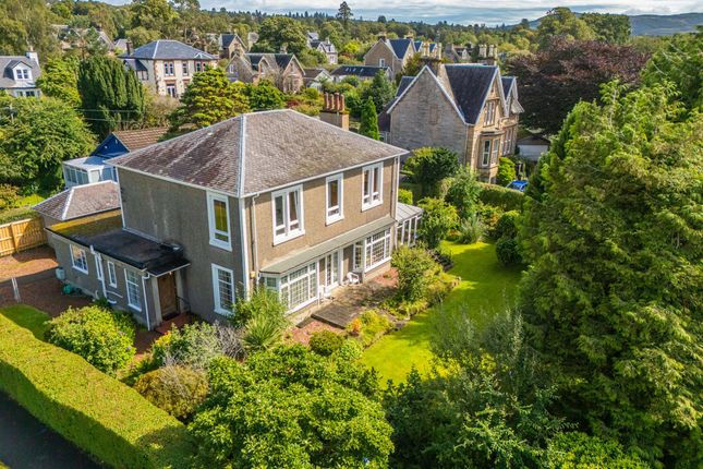 3-bed flat on 120 West King Street, Helensburgh, £340,000
