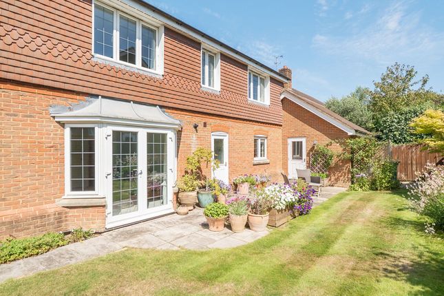 96 Dean Way, Pulborough photo 4