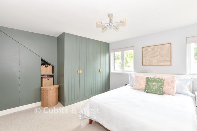Petersham, Berkeley Road, Mayfield photo 4