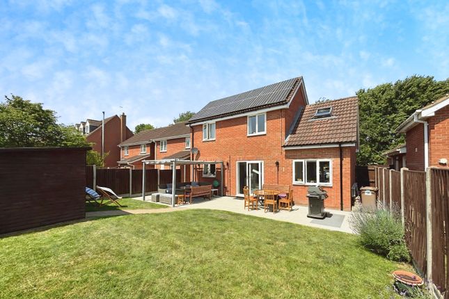 9, Barley Way, Sleaford photo 3