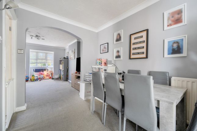 4, Cheviot Green, Southampton photo 4