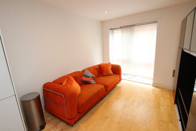 Flat to rent in St. Marys Gate, Nottingham