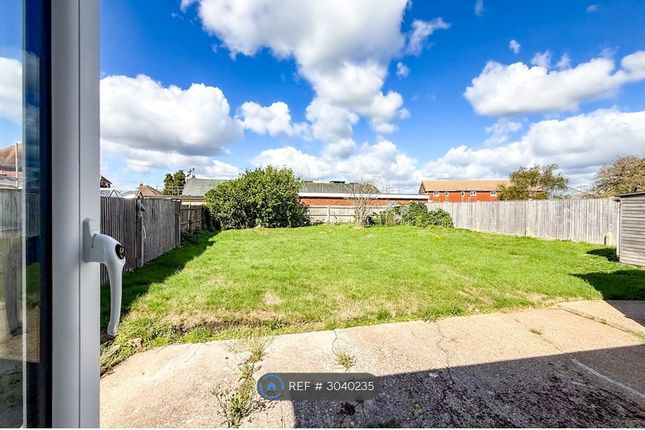 School Lane, Polegate photo 5