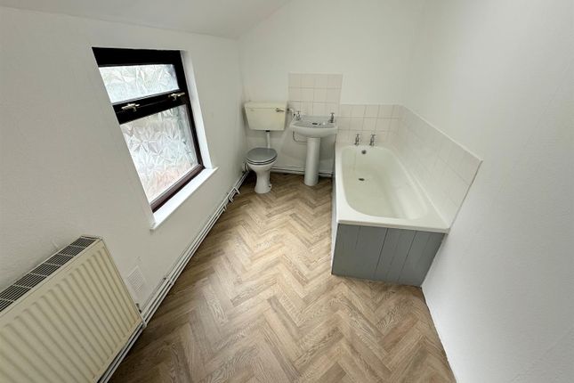 4, Plevna Terrace, Great Yarmouth photo 2
