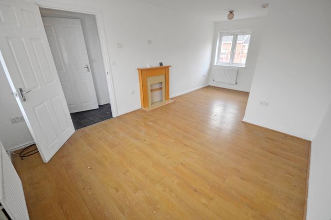 35, Wellingford Avenue, Widnes photo 2