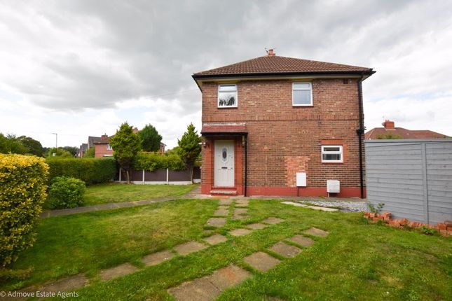 Thumbnail Semi-detached house to rent in Barlow Road, Altrincham