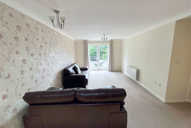 FLat 8 Wyndthorpe Court, 109 Wickersley Road, Rotherham photo 4