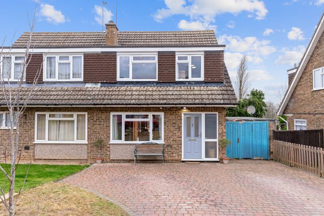 Thumbnail Semi-detached house for sale in Friday Furlong, Hitchin