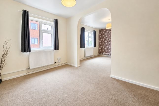 Flat 34, Alderney House,, Willow Crescent, Cheshire photo 3