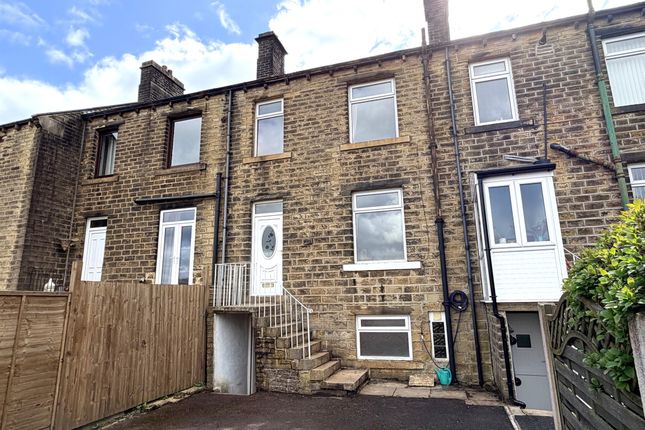 2-bed house on 114, Wessenden Head Road, Holmfirth, £68,000