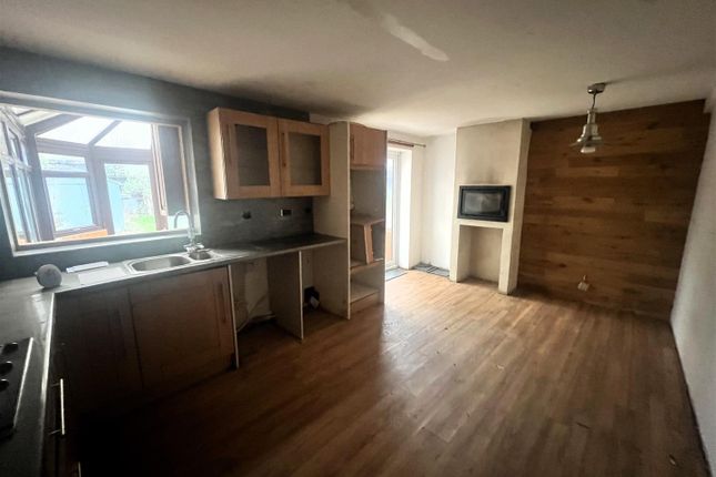 End terrace house for sale in Prospect Walk, Camblesforth, Selby