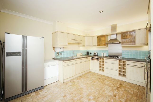 Flat for sale in Meriden Road, Berkswell, Coventry
