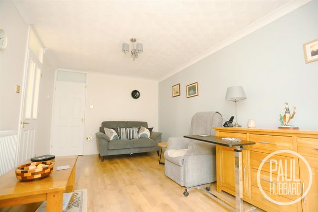 30, Wheatacre Drive, Suffolk photo 4