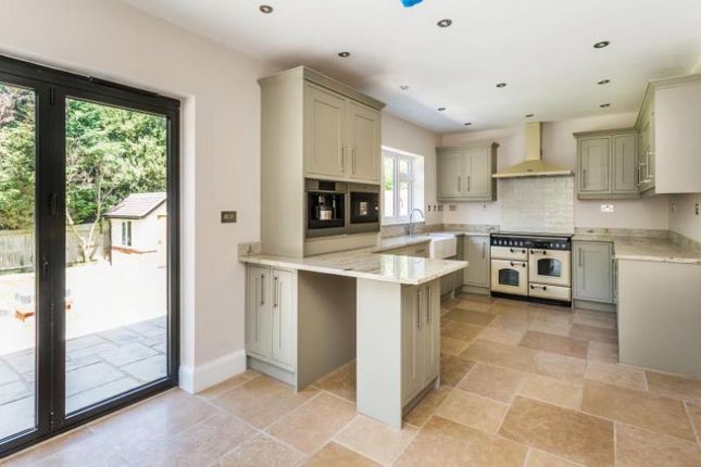 2, Longdown Lane North, Epsom photo 4