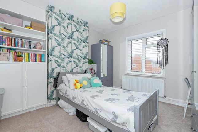 End terrace house for sale in Myrtle Crescent, Lancing