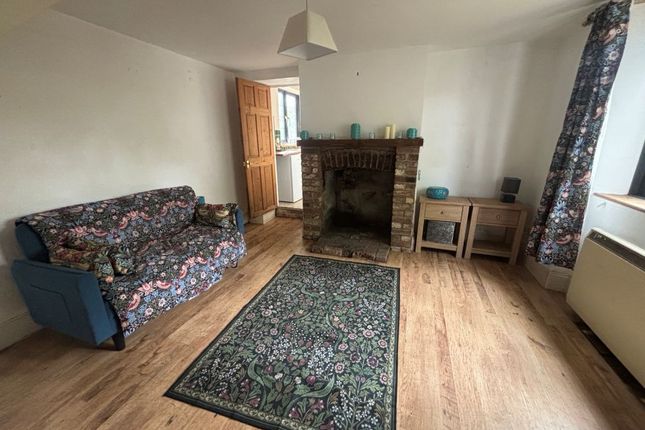 109, Quemerford, Calne photo 2