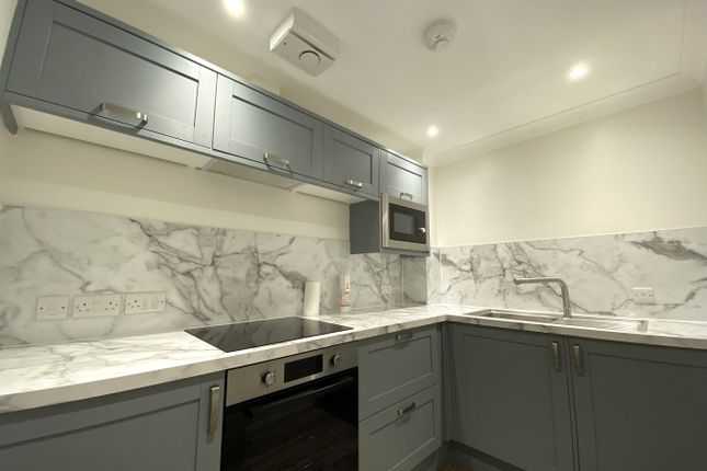 Weavers House, 5, Mannheim Quay, Swansea photo 2