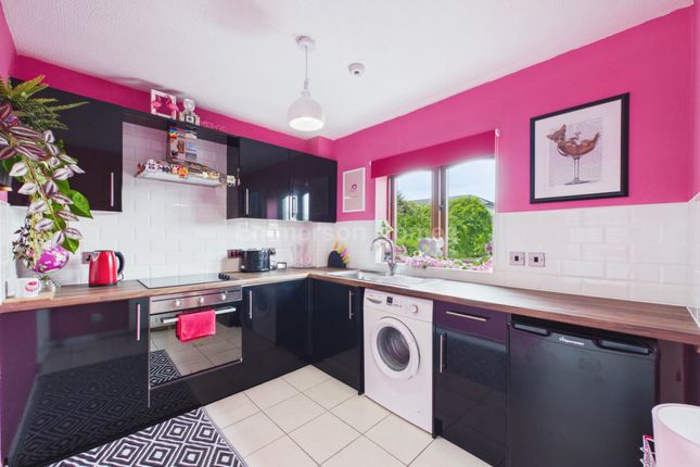 58, Russell Street, Johnstone photo 4