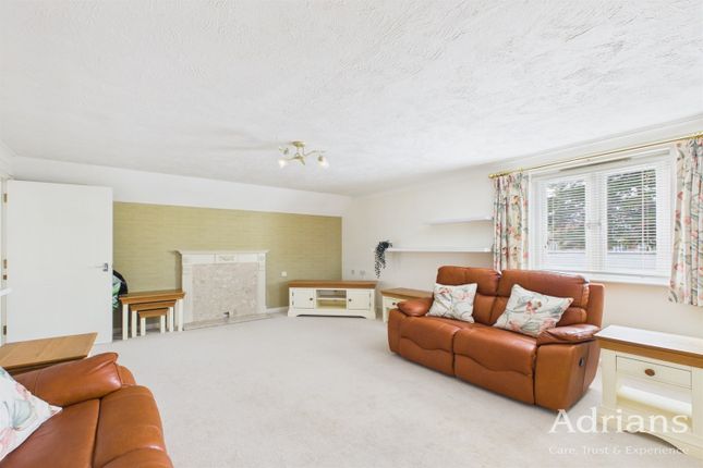 Spalding Court, Cedar Avenue, Chelmsford photo 4