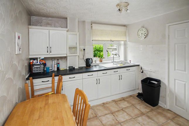 105, Windermere Avenue, Derbyshire photo 4